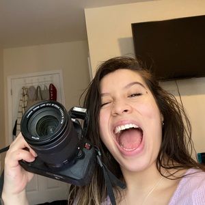 Meet your Posher, Andrea